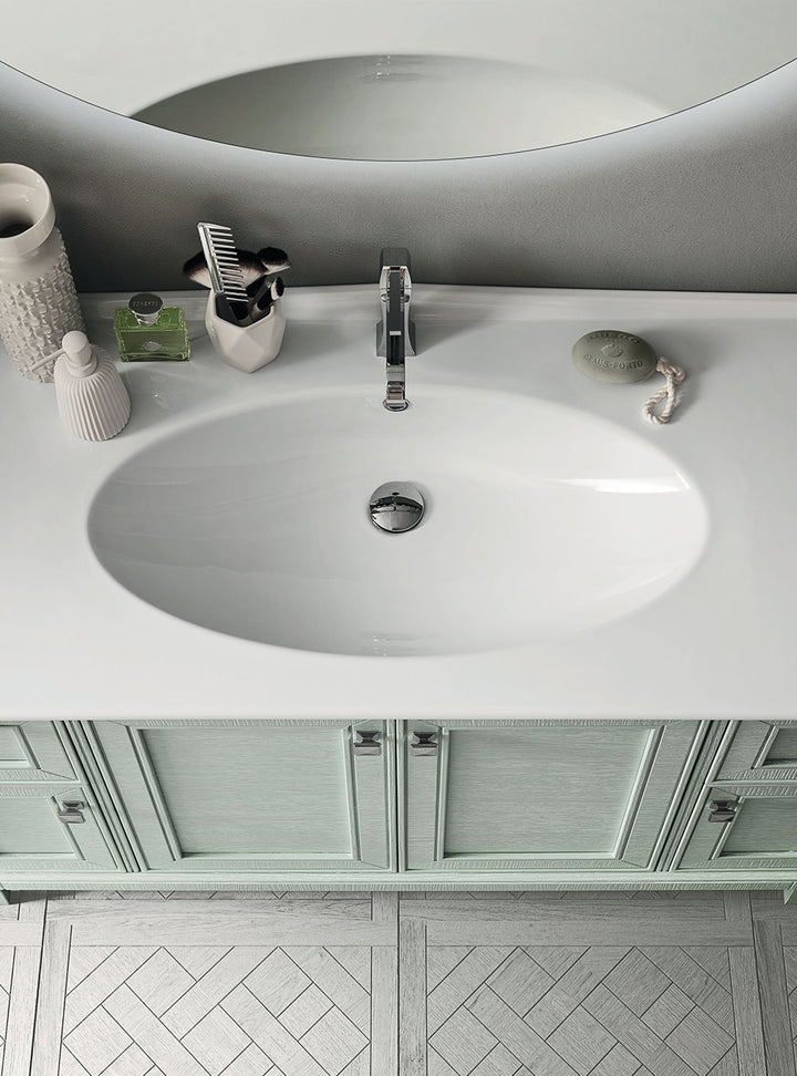 Bonton full bathroom