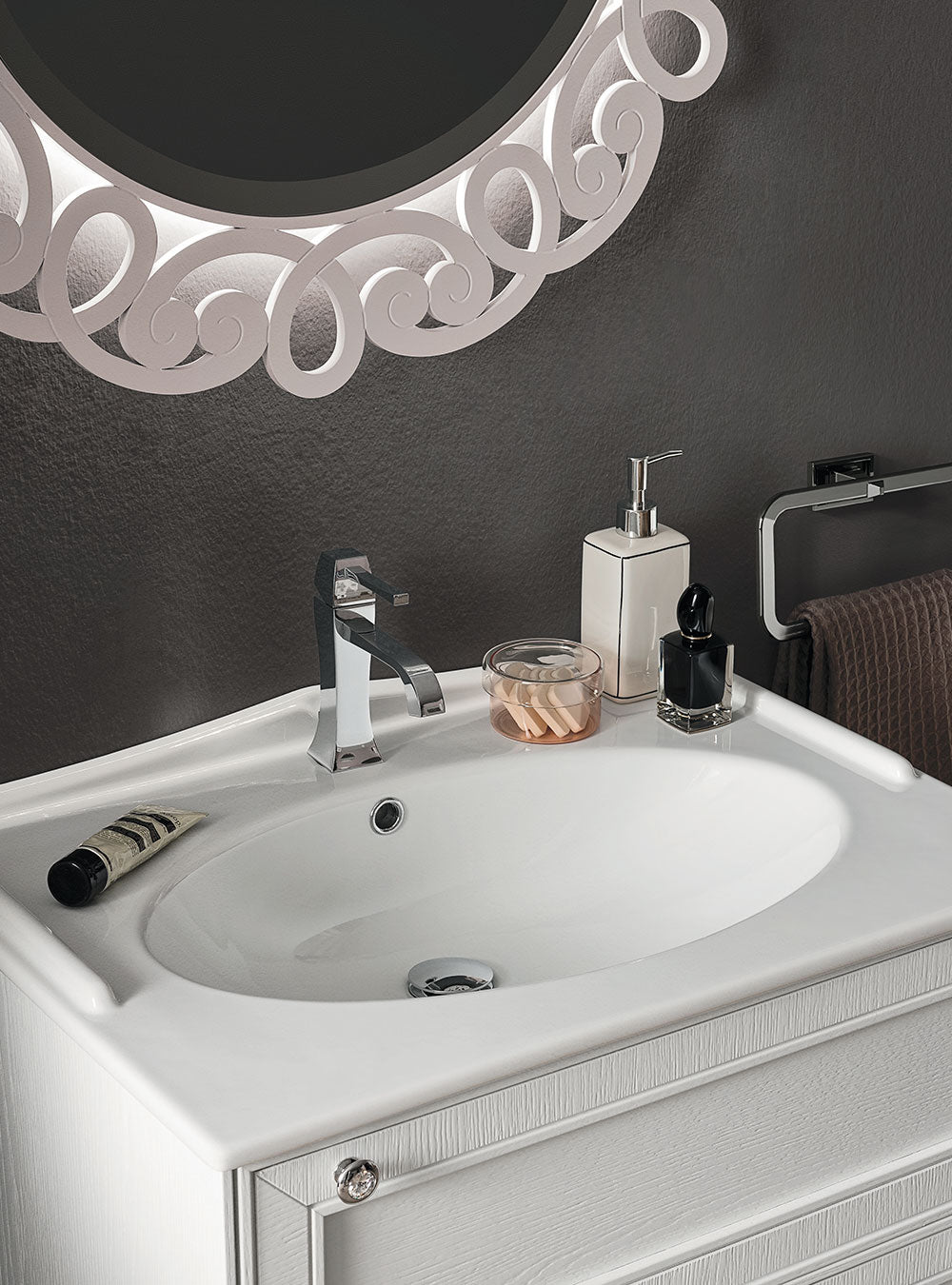 Bonton full bathroom