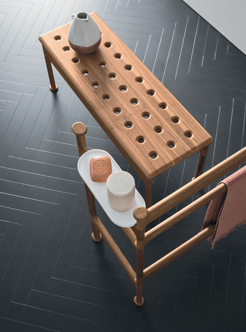 Sky Liscio complete bathroom