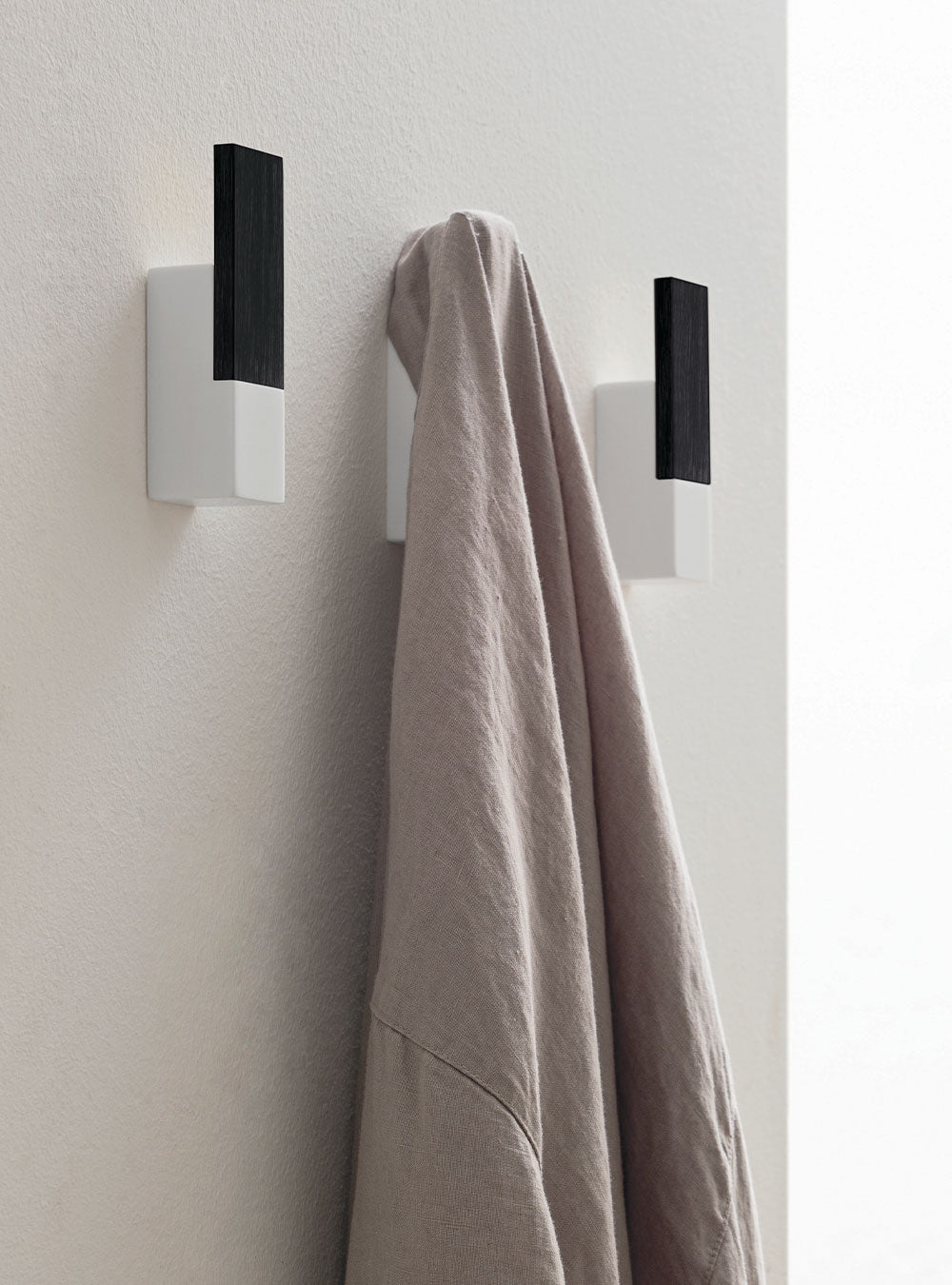 Fold complete bathroom