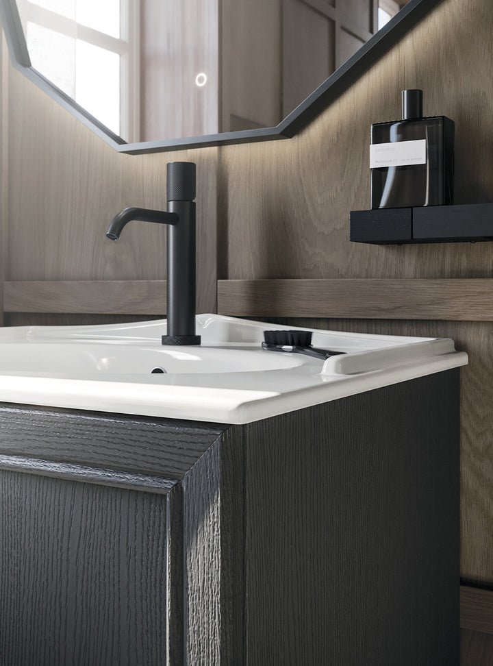 Bonton full bathroom