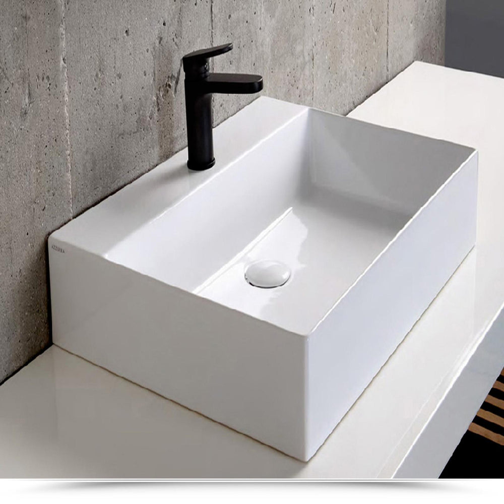 Elegance Squared single-hole basin side view