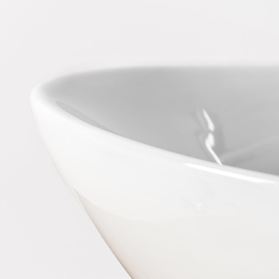Oval basin sink 60x37 cm in glossy white ceramic - Cloe