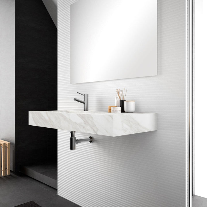 Wall-hung washbasin with HPL top