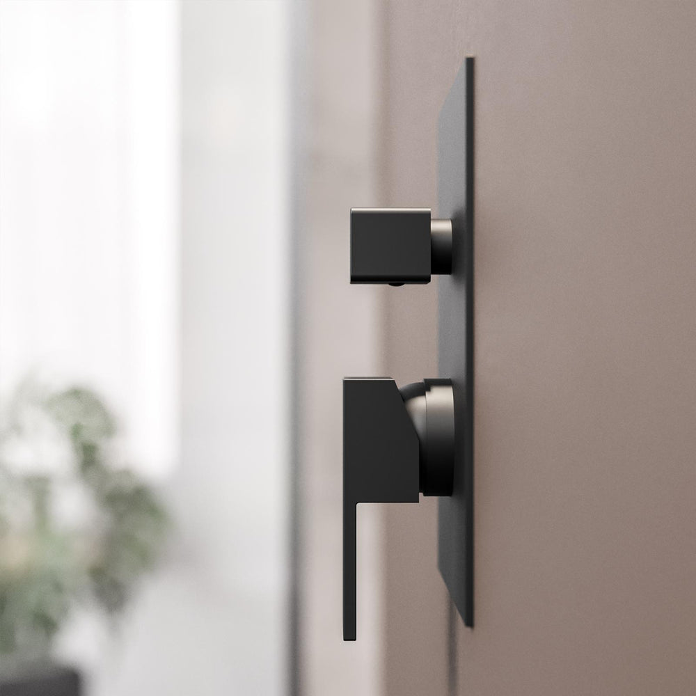 Built-in shower mixer with diverter matt black Kyria image 2