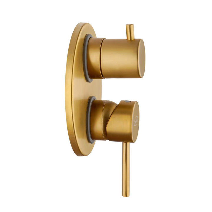 Built-in shower mixer with diverter gold Gun image 3